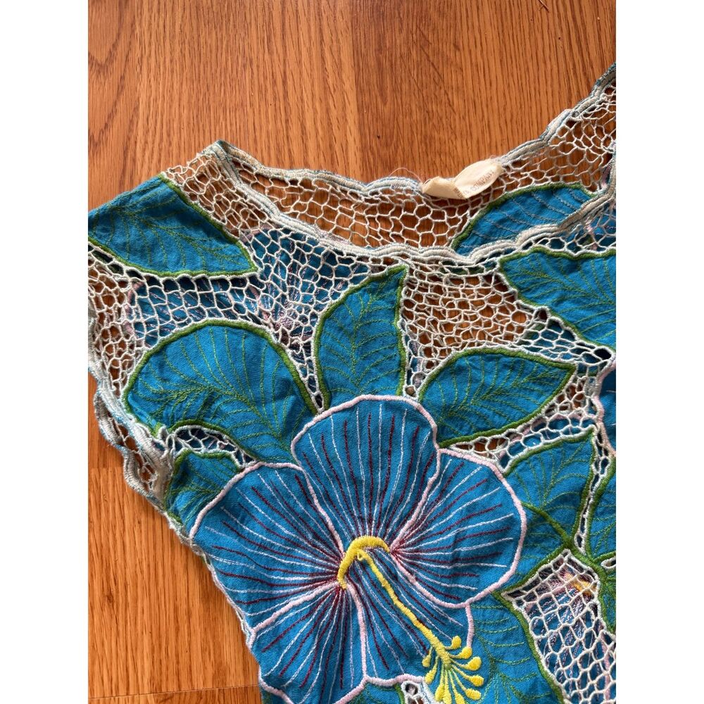 Cropped Crochet Swim Hibiscus Top From The 80's - Picture 4 of 6